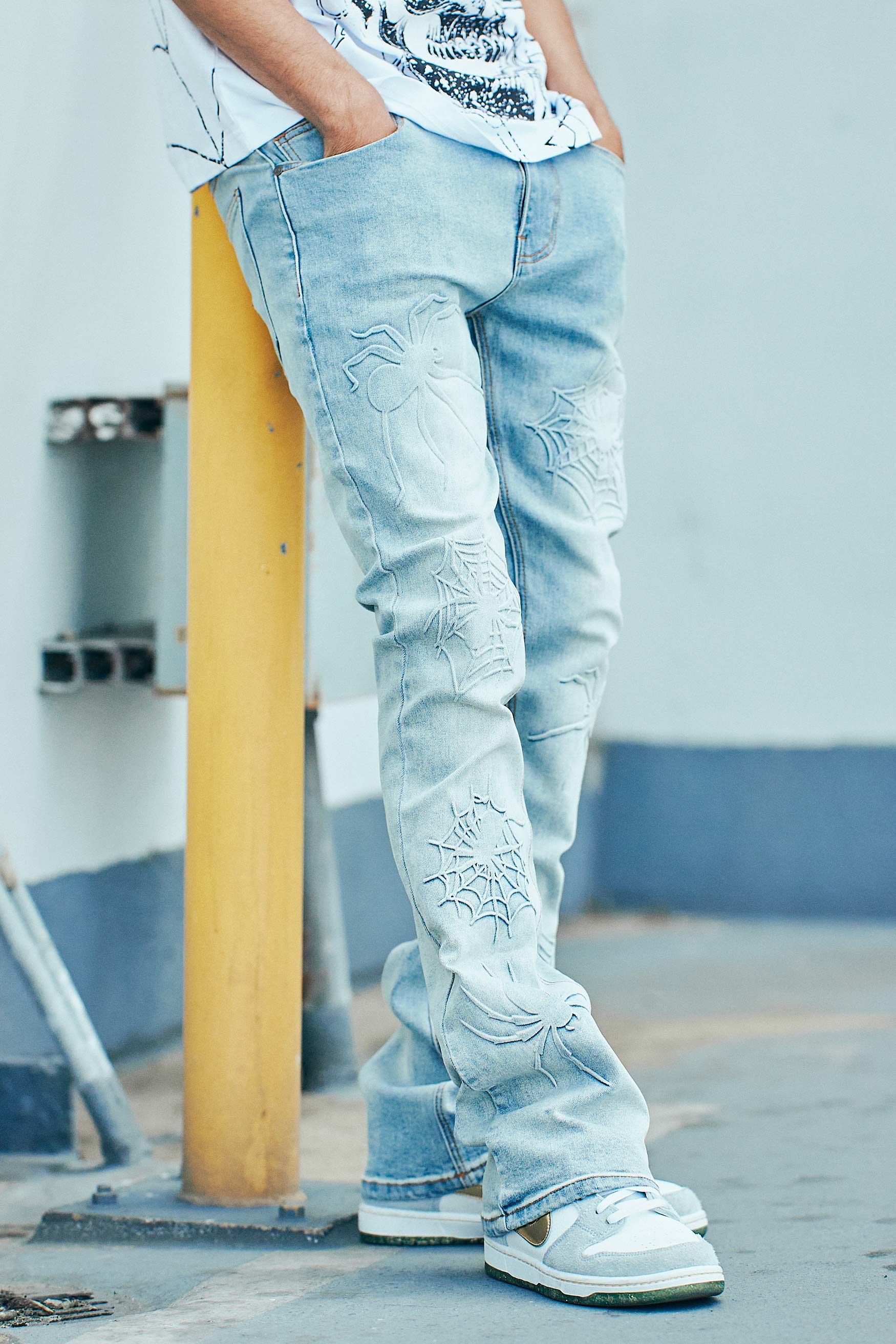 Men's Venom Skinny Flare Jeans - Light Blue Spiderweb Denim