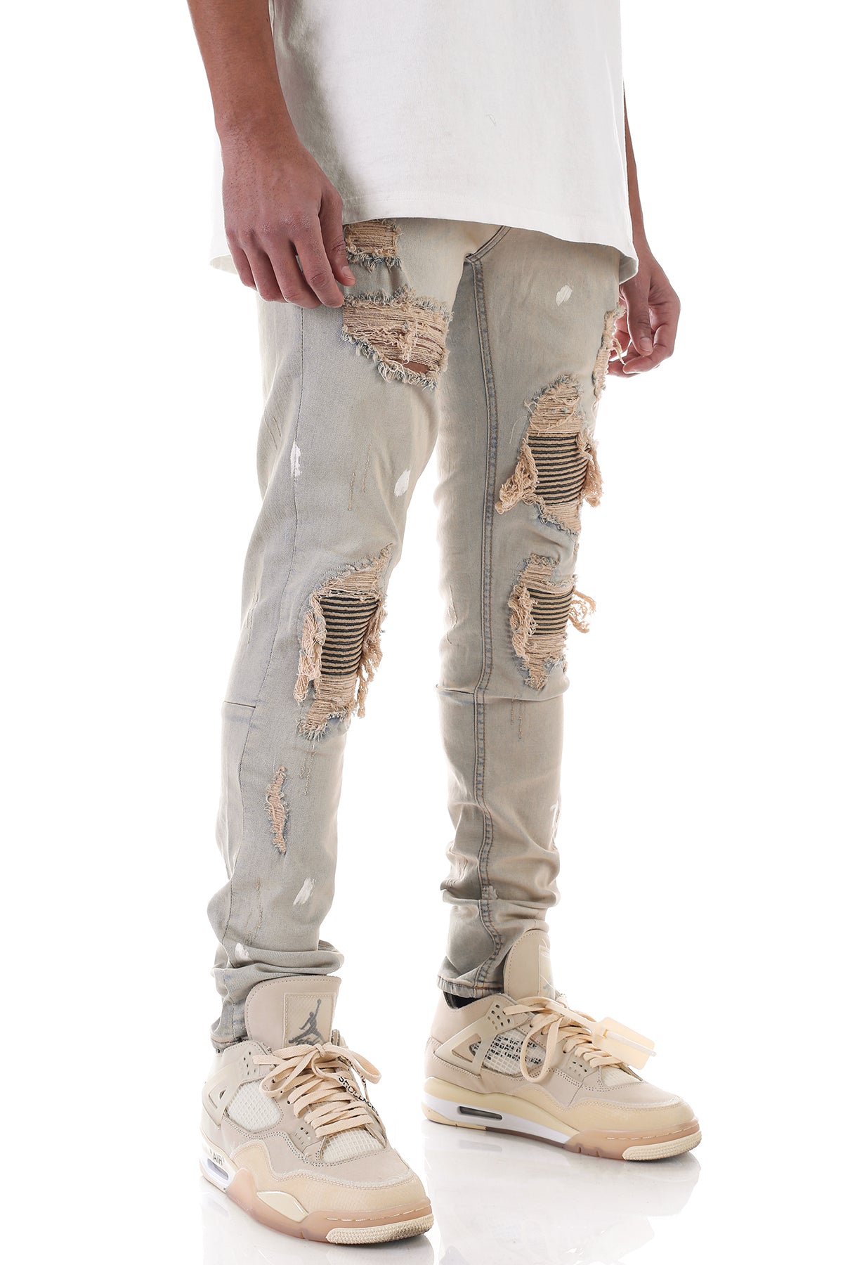 PINTUCK PATCHED JEANS