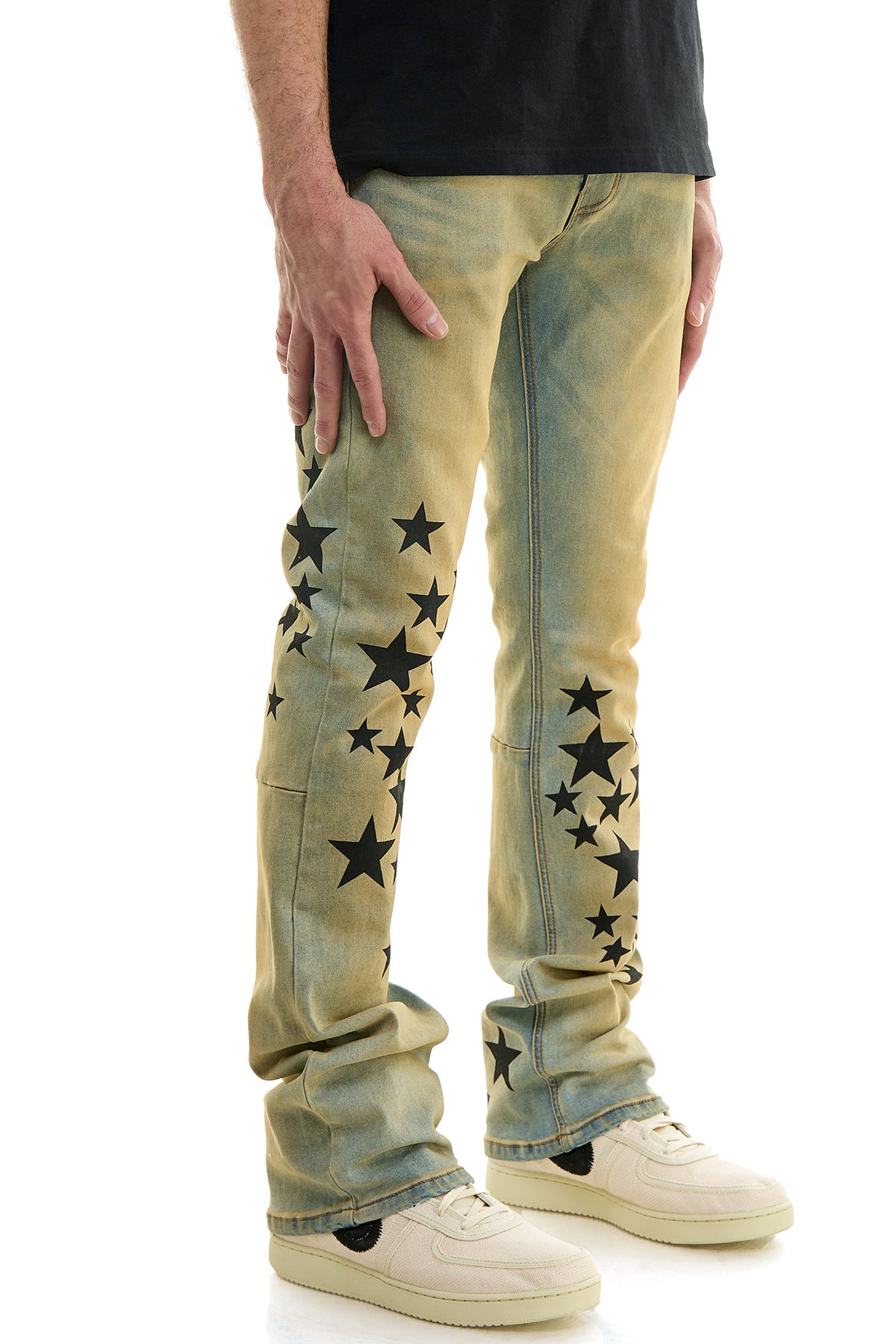 STAR FLARE JEANS