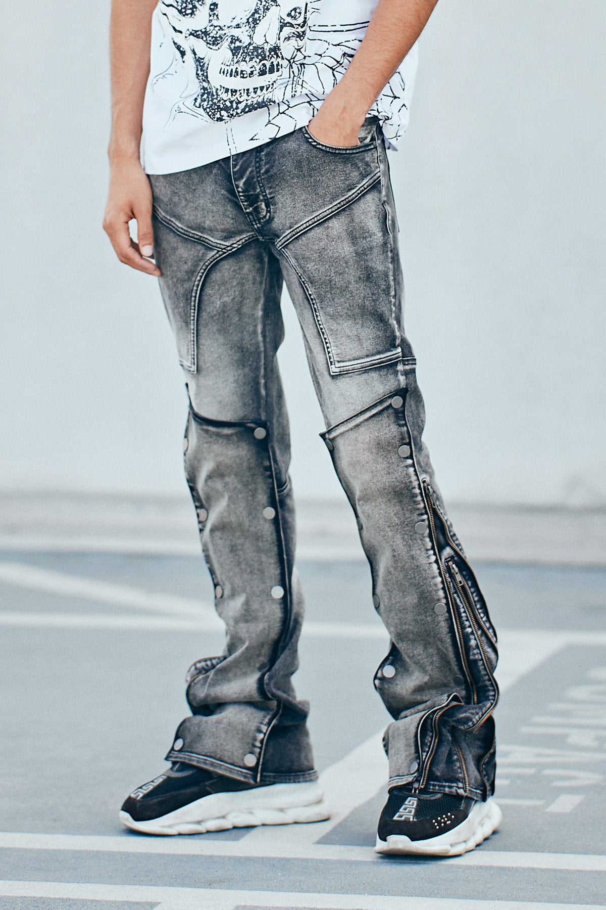 SENTINEL SKINNY FLARE JEANS