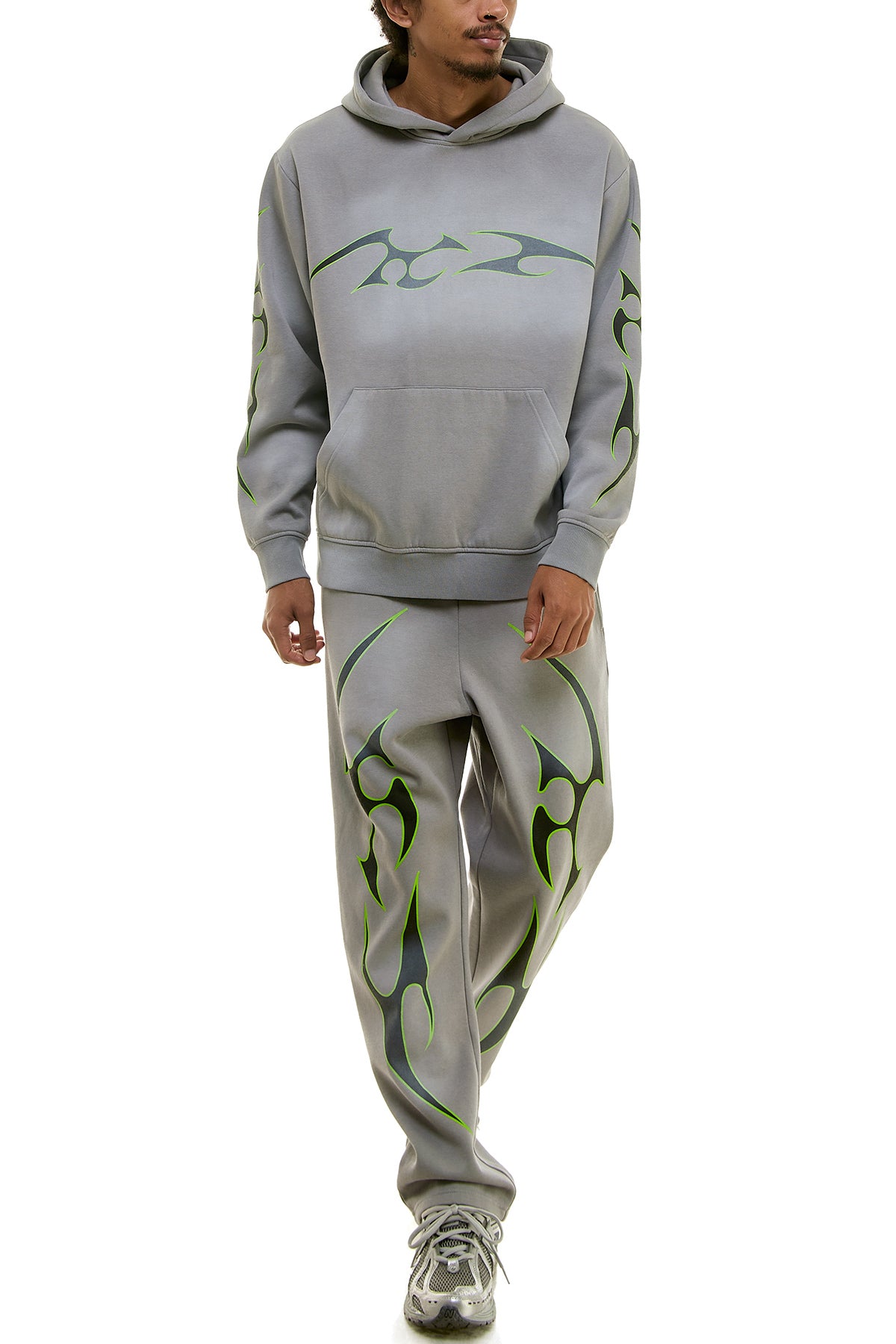 TRIBAL SWEATSUIT