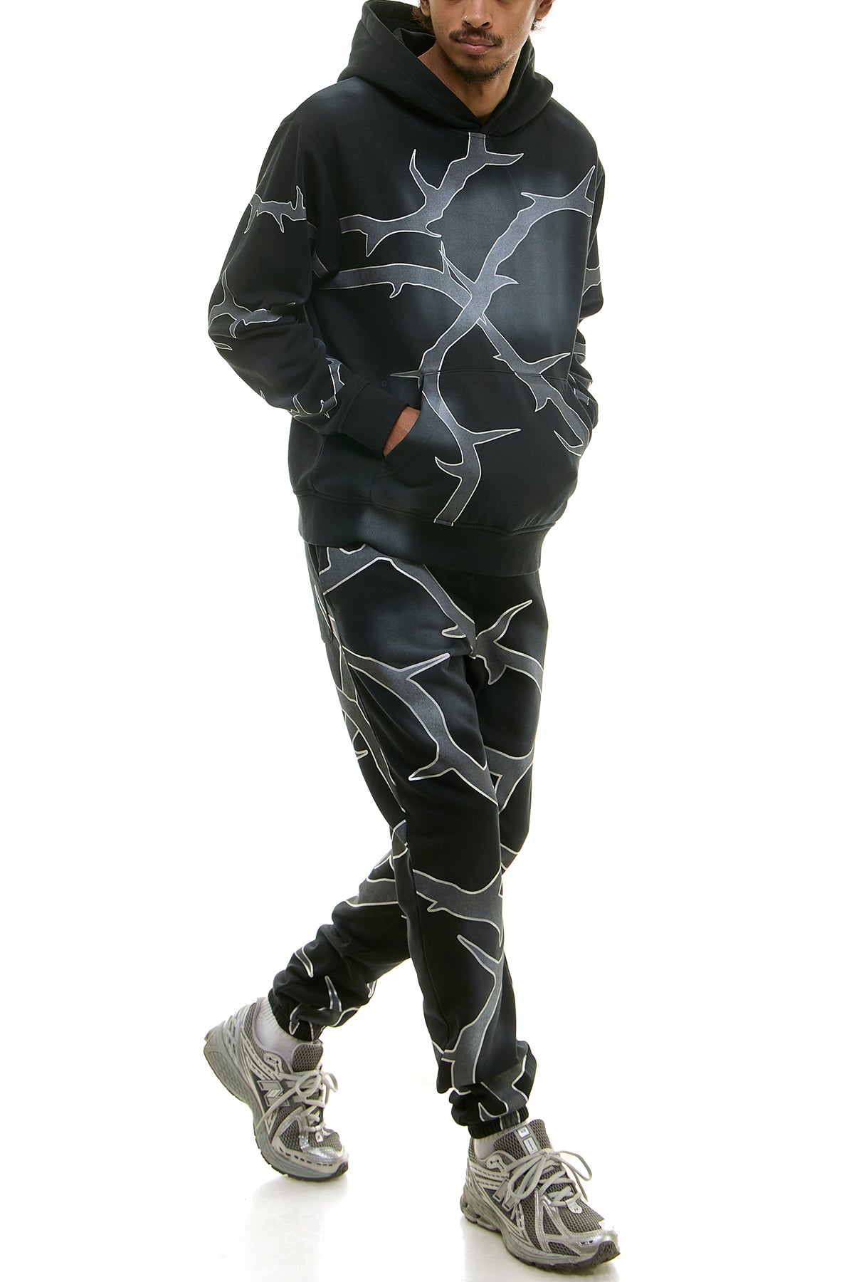 THORN SWEATSUIT