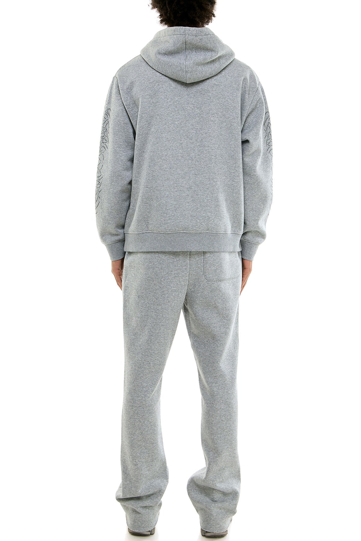 END SWEATSUIT