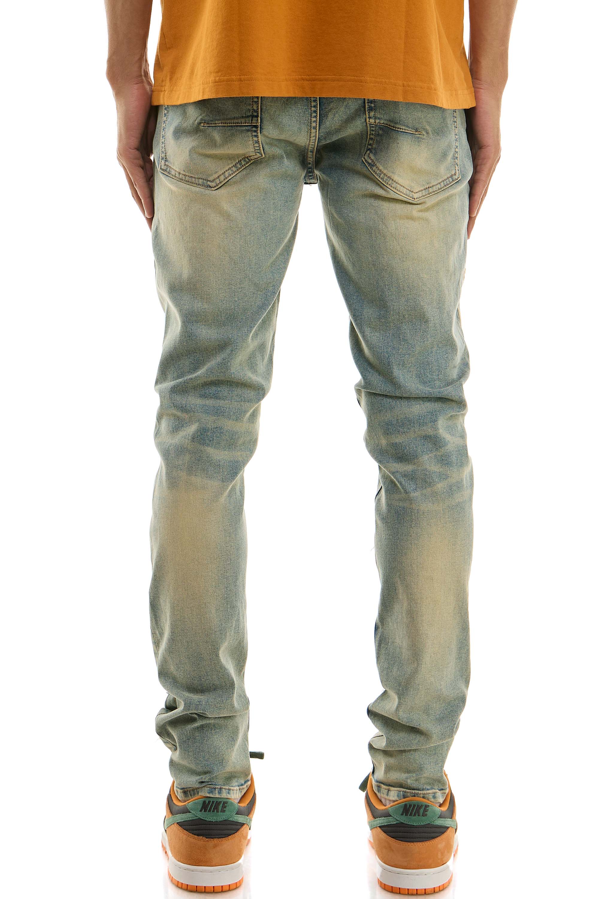 SLOT JEANS – KDNK
