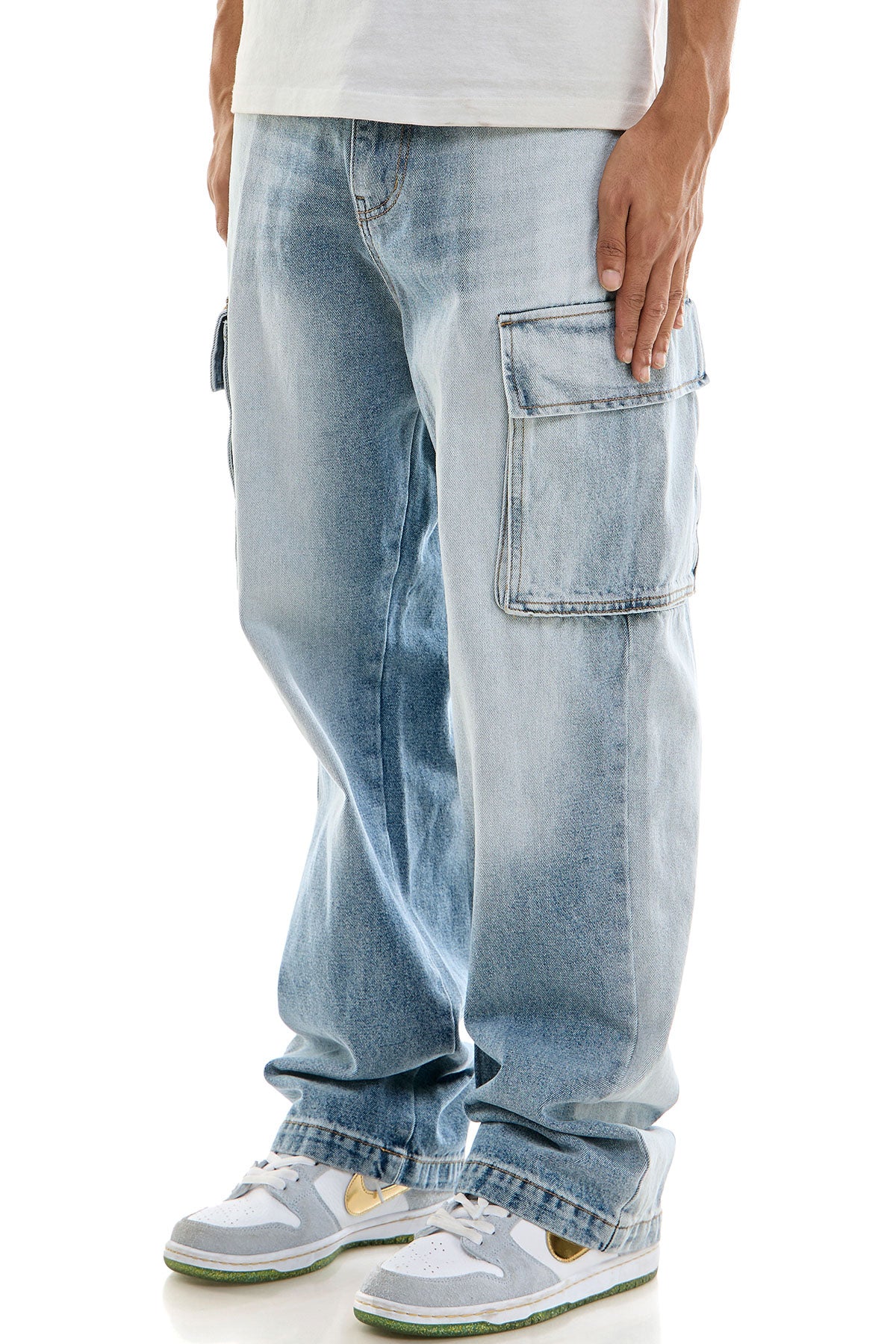 THE BAGGY JEANS – KDNK
