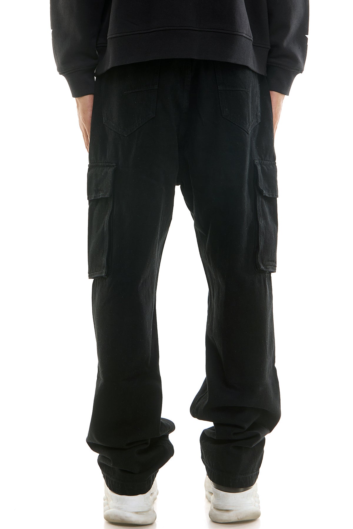 THE BAGGY JEANS – KDNK