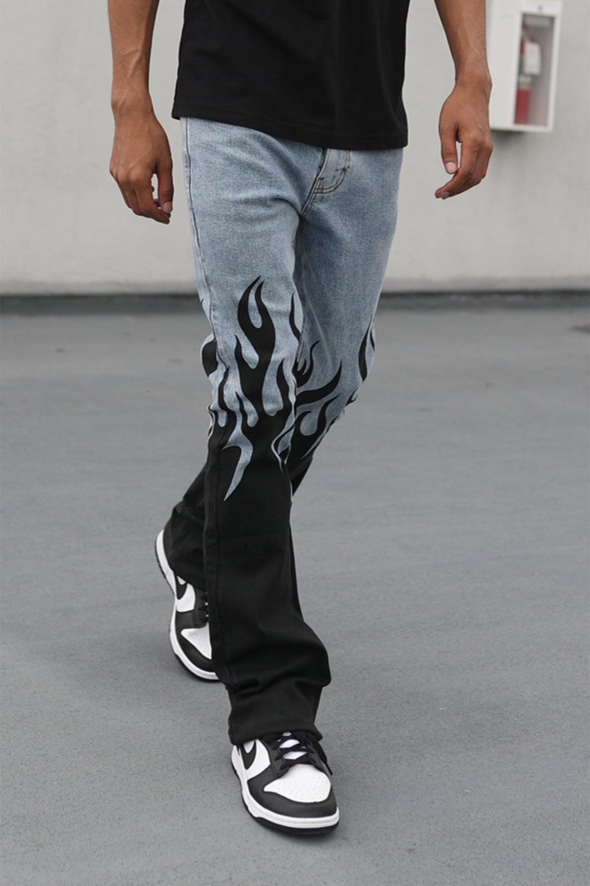 INTENSE FLARE JEANS