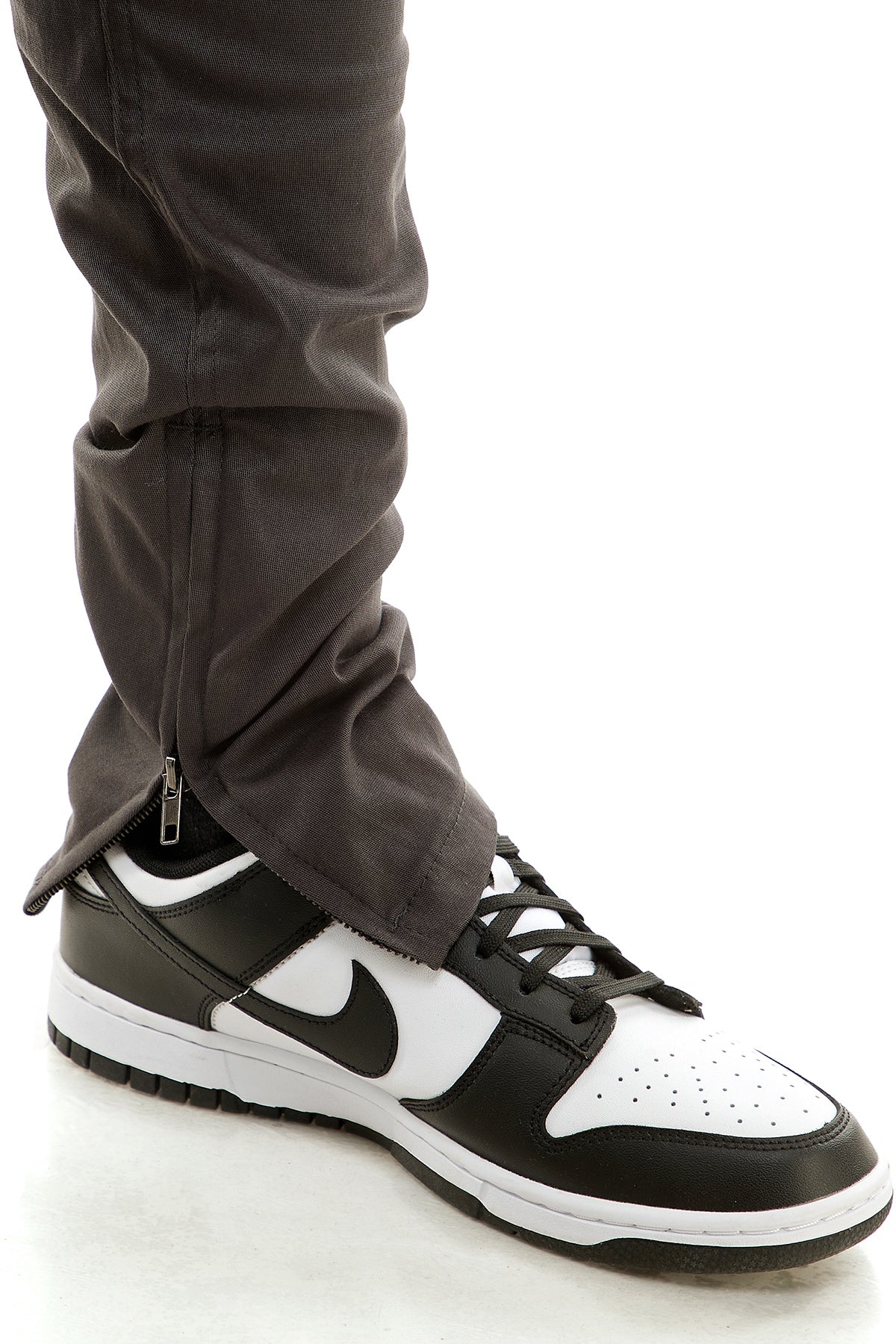 ANKLE ZIP PANTS â KDNK