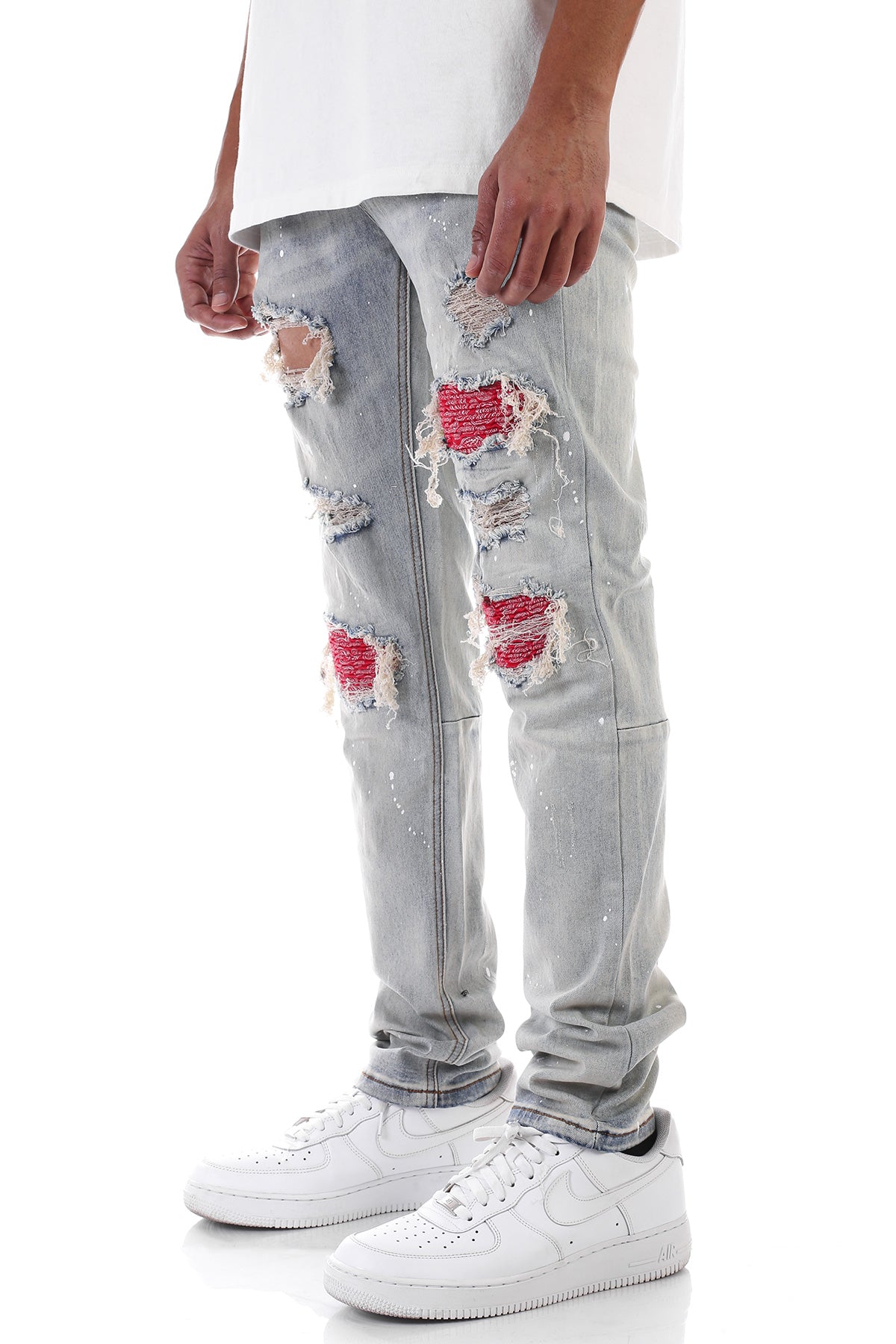 PINTUCK-RED PAISLEY PRINT PATCHED JEANS