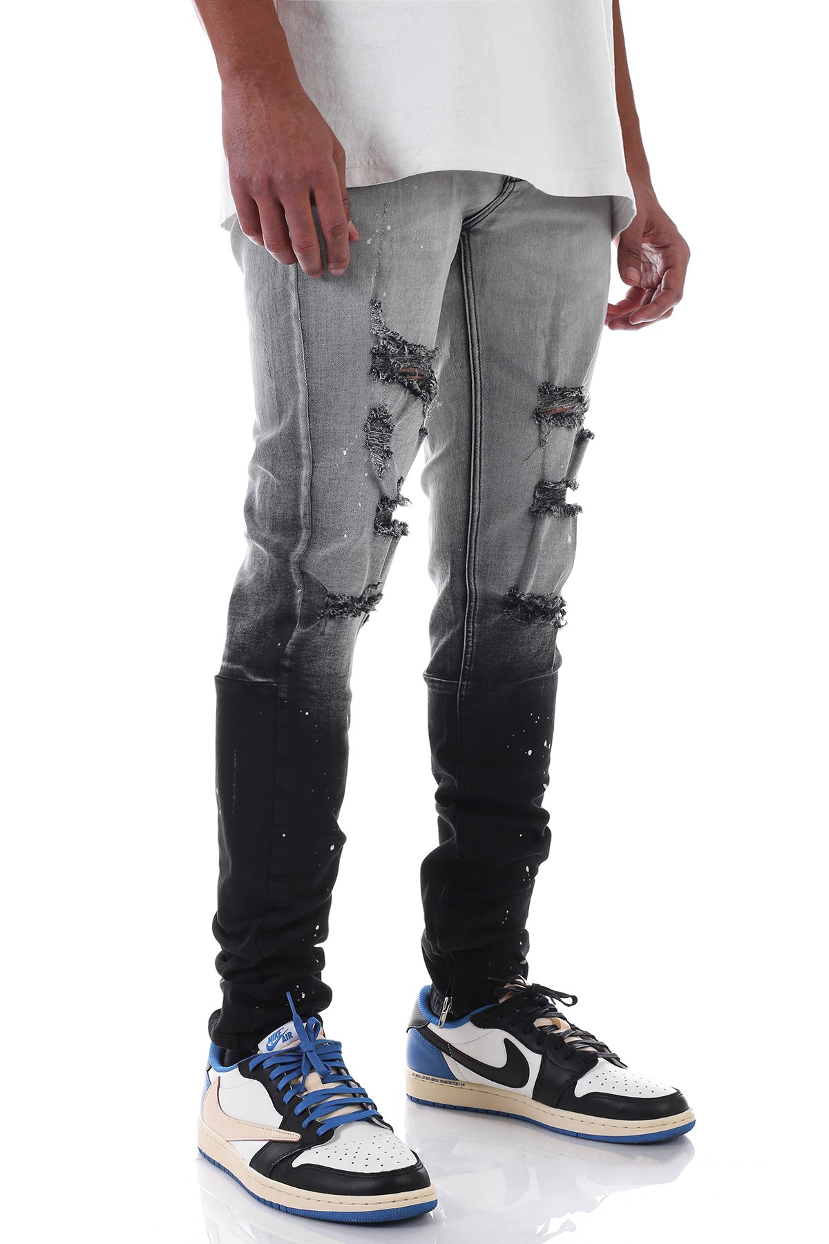 BLEACHED JEANS