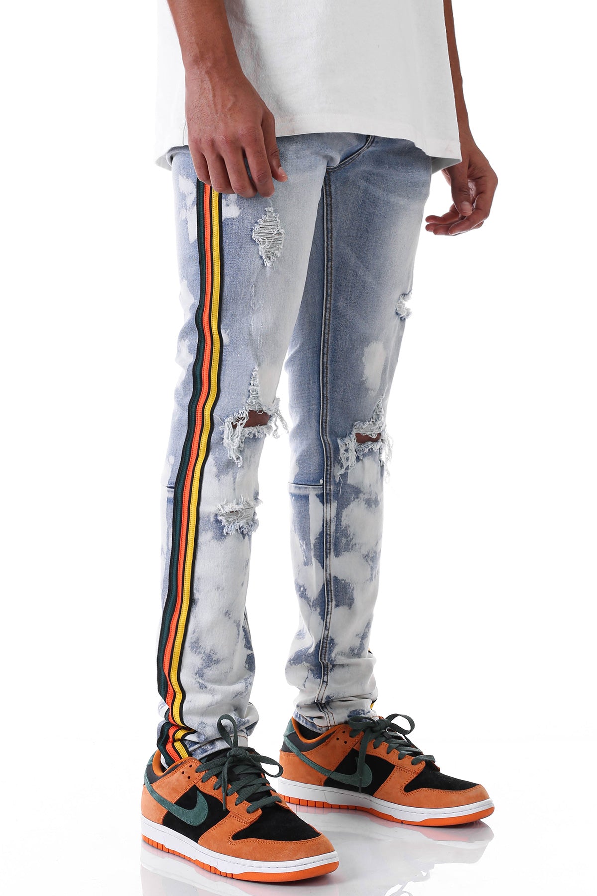 TRI-STRIPED BLEACHED JEANS
