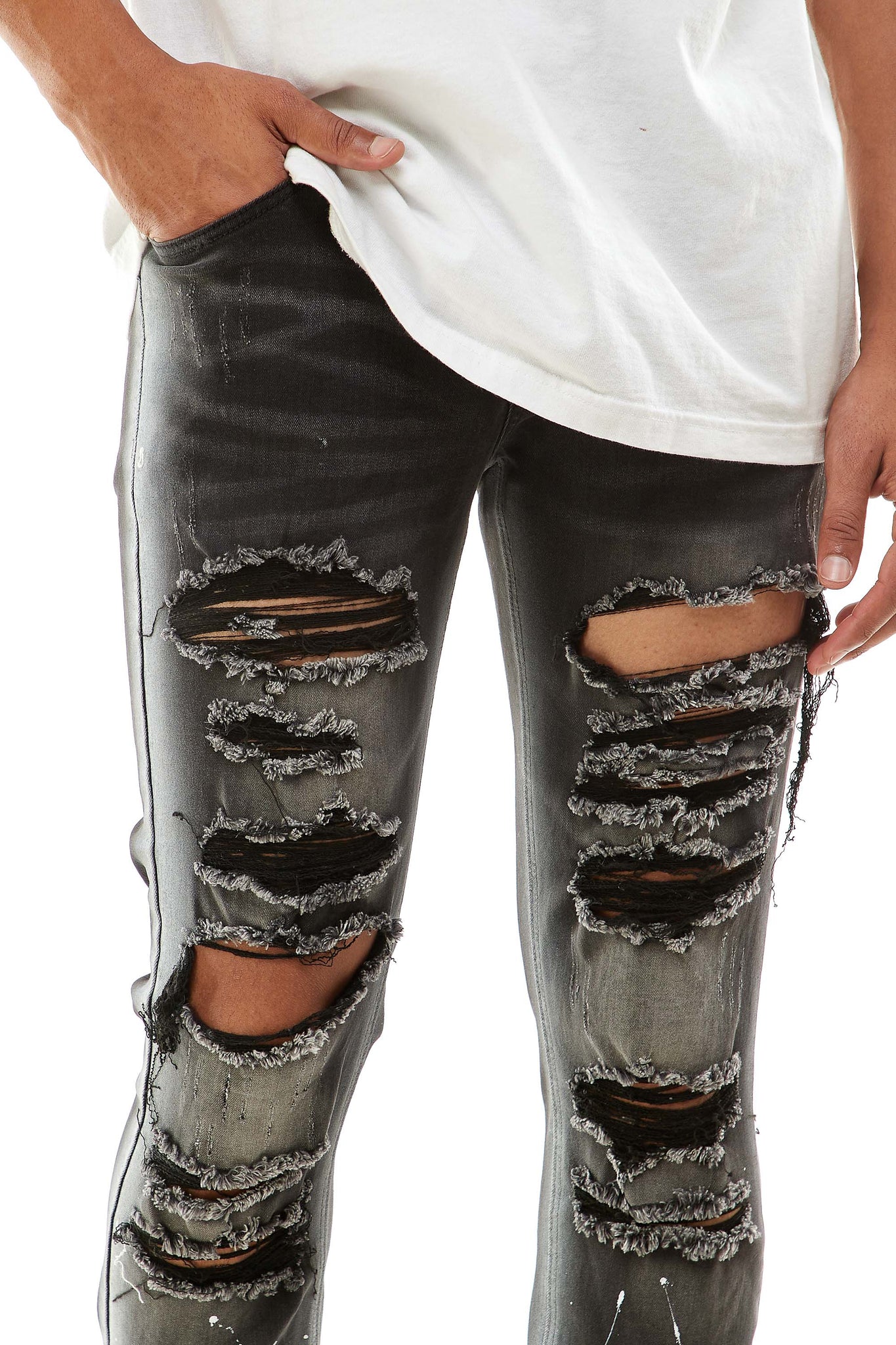 GLOW DESTROYED JEANS