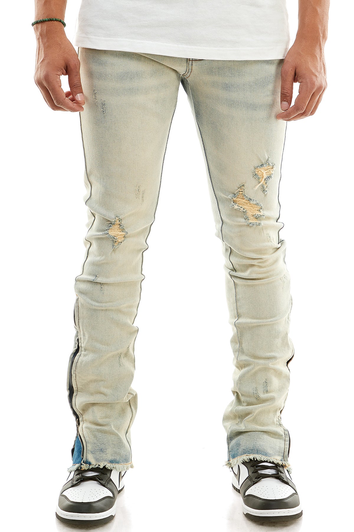 ZIPPED FLARE JEANS